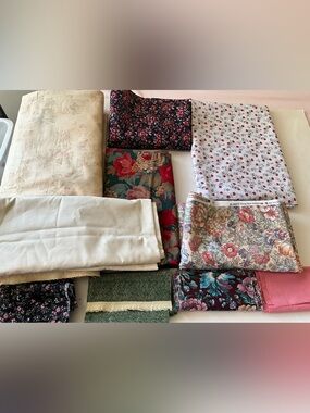 Quilting Sewing Craft Fabric Lot Shabby Chic Country Core Style Floral Blue Pink
